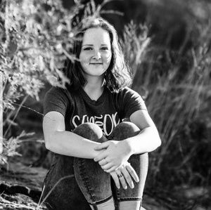 Meet your Posher, Avery